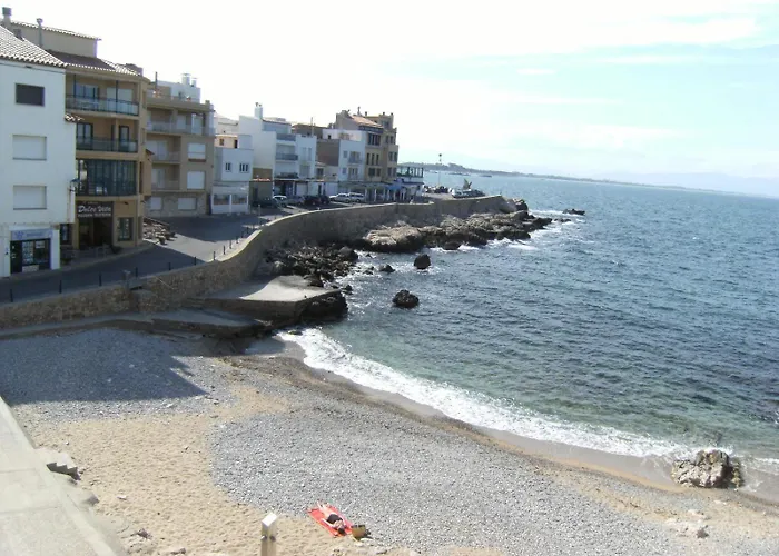 Els Pescadors 2-1 Apartmán